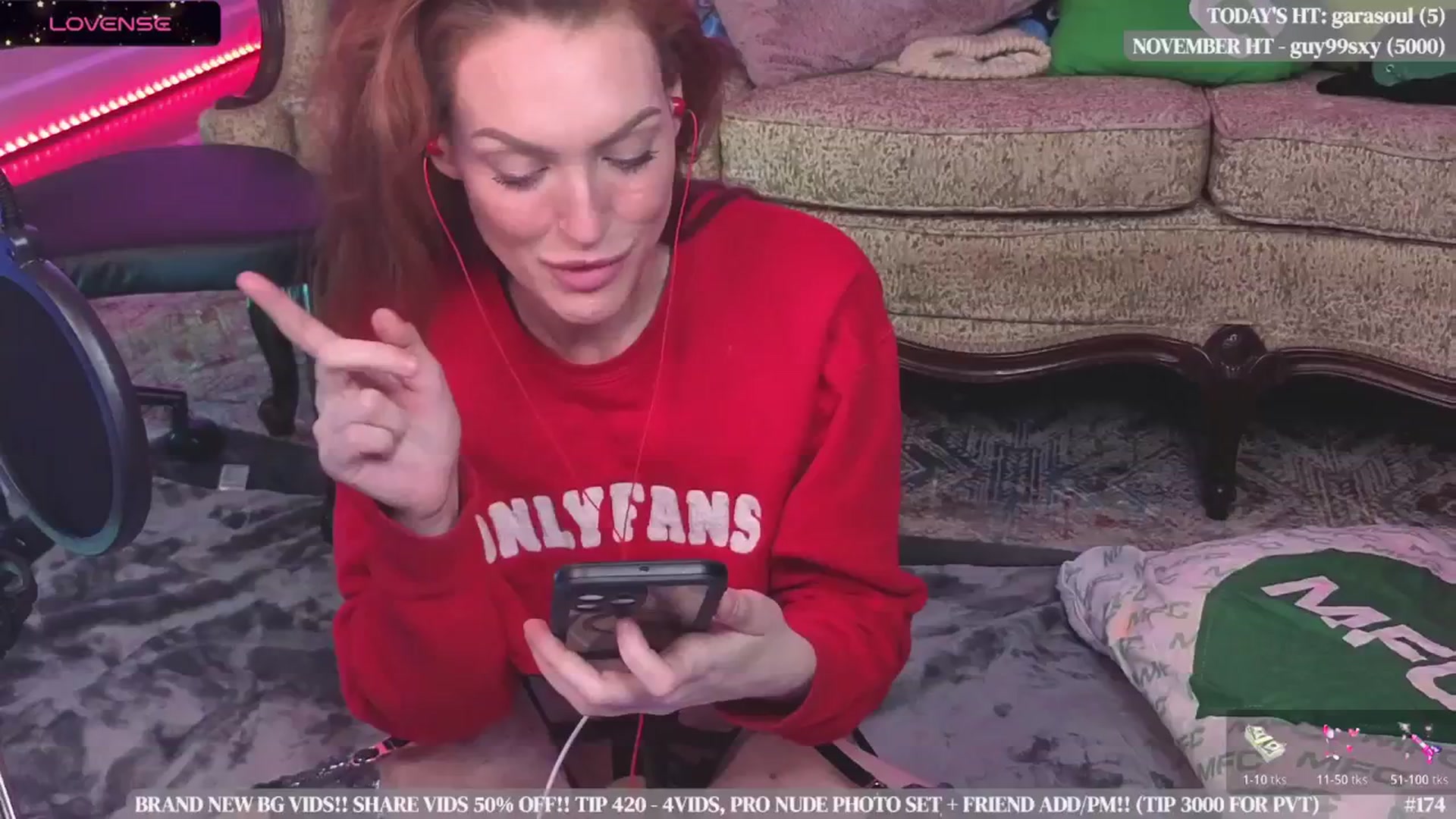 Gallery image thumbnail from JennyBlighe's myfreecams stream on, 11/18/2025, 17:24 image 4 of 20