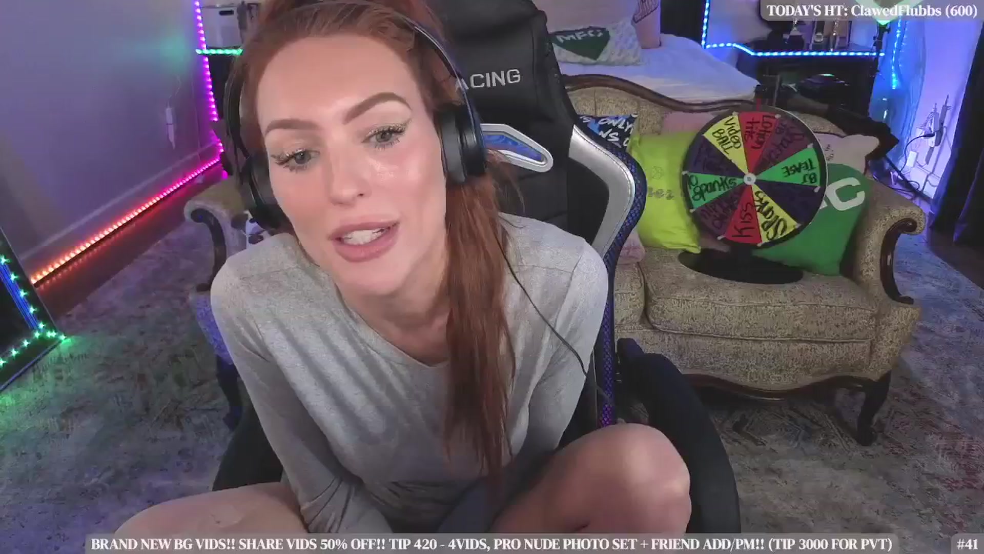 Gallery image thumbnail from JennyBlighe's myfreecams stream on, 11/28/2025, 18:52 image 8 of 20