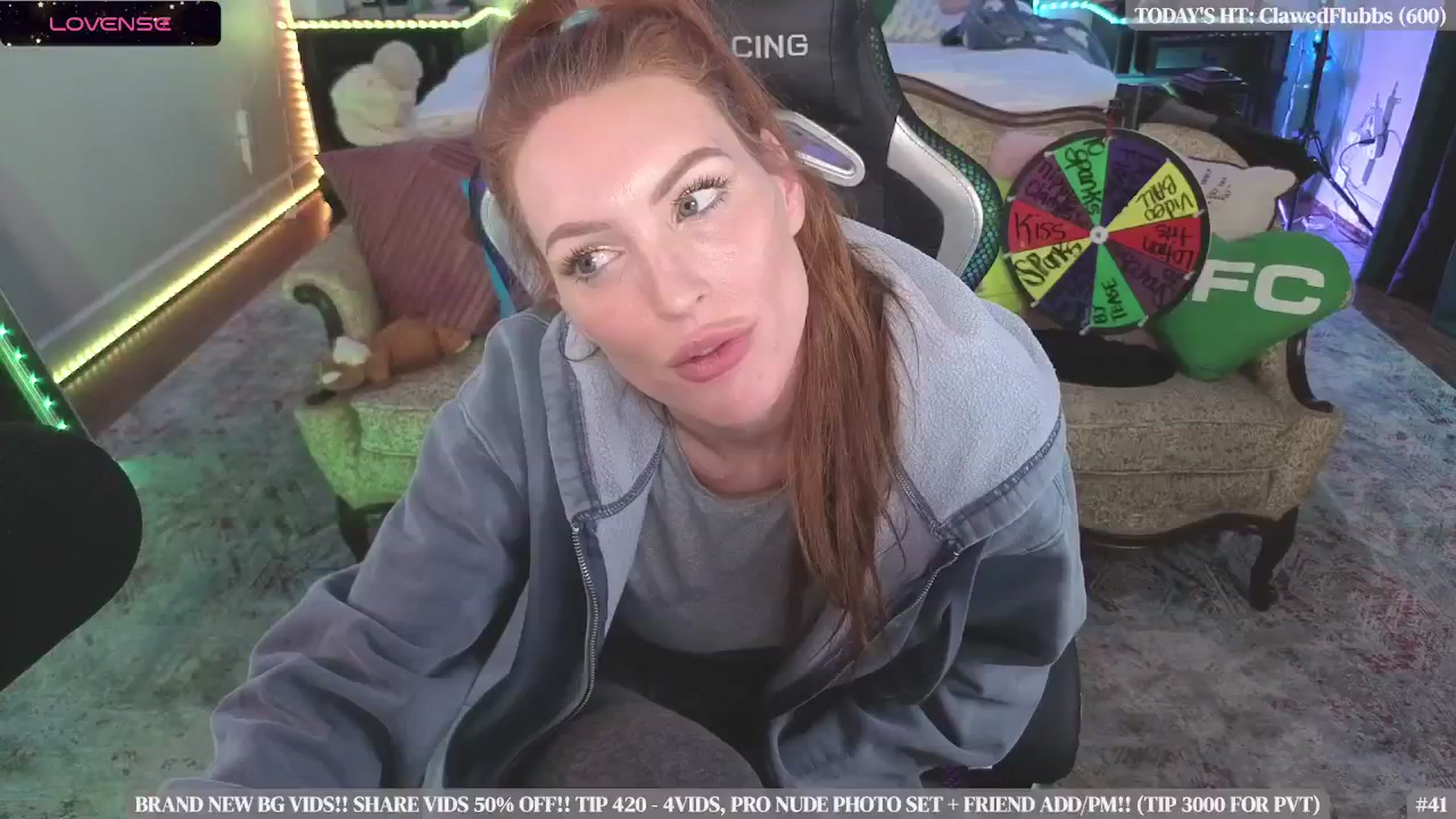 Gallery image thumbnail from JennyBlighe's myfreecams stream on, 11/29/2025, 04:20 image 9 of 20