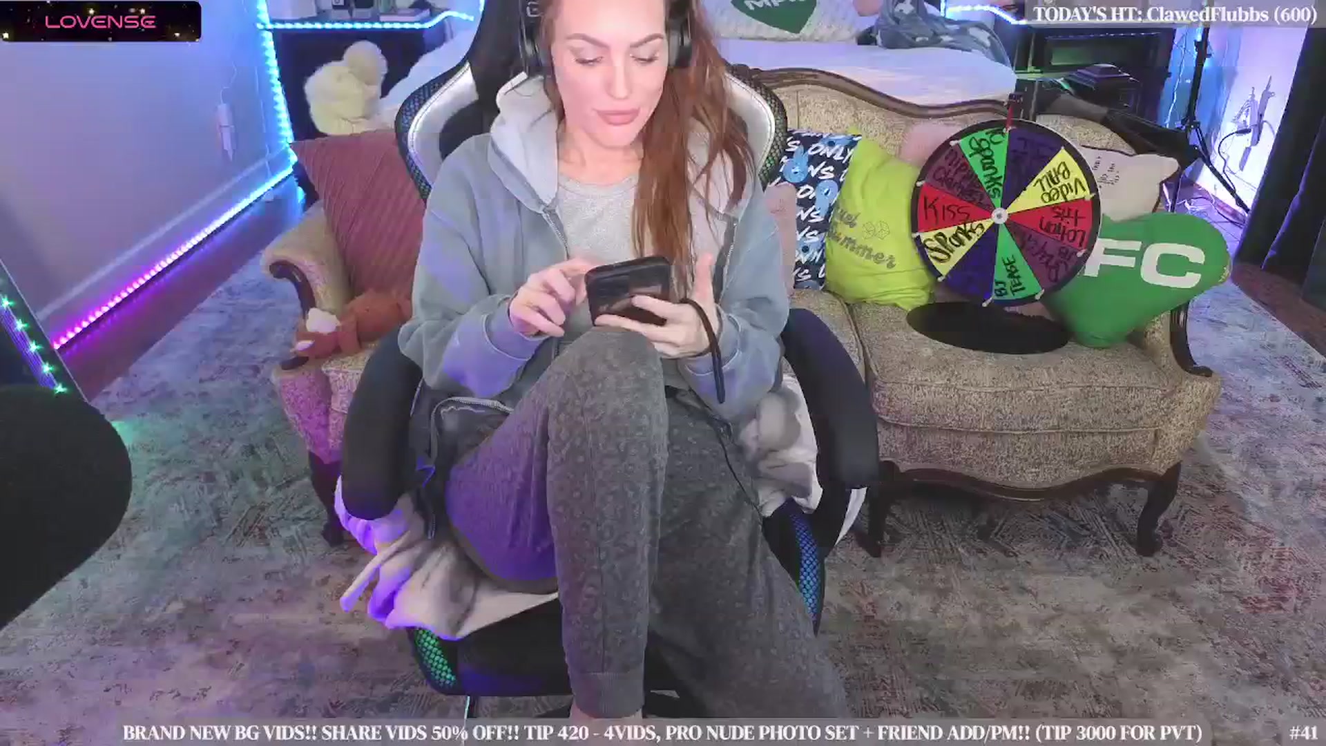 Gallery image thumbnail from JennyBlighe's myfreecams stream on, 11/29/2025, 04:20 image 8 of 20