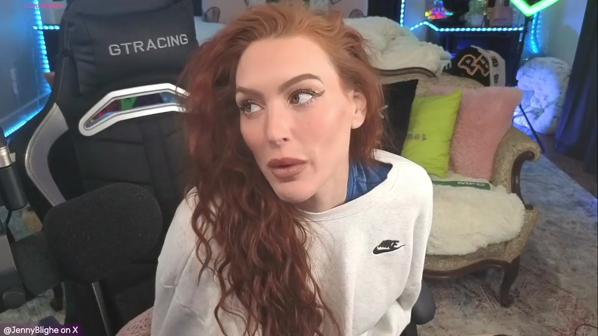 Gallery image thumbnail from JennyBlighe's myfreecams stream on, 12/20/2025, 22:38 image 5 of 20