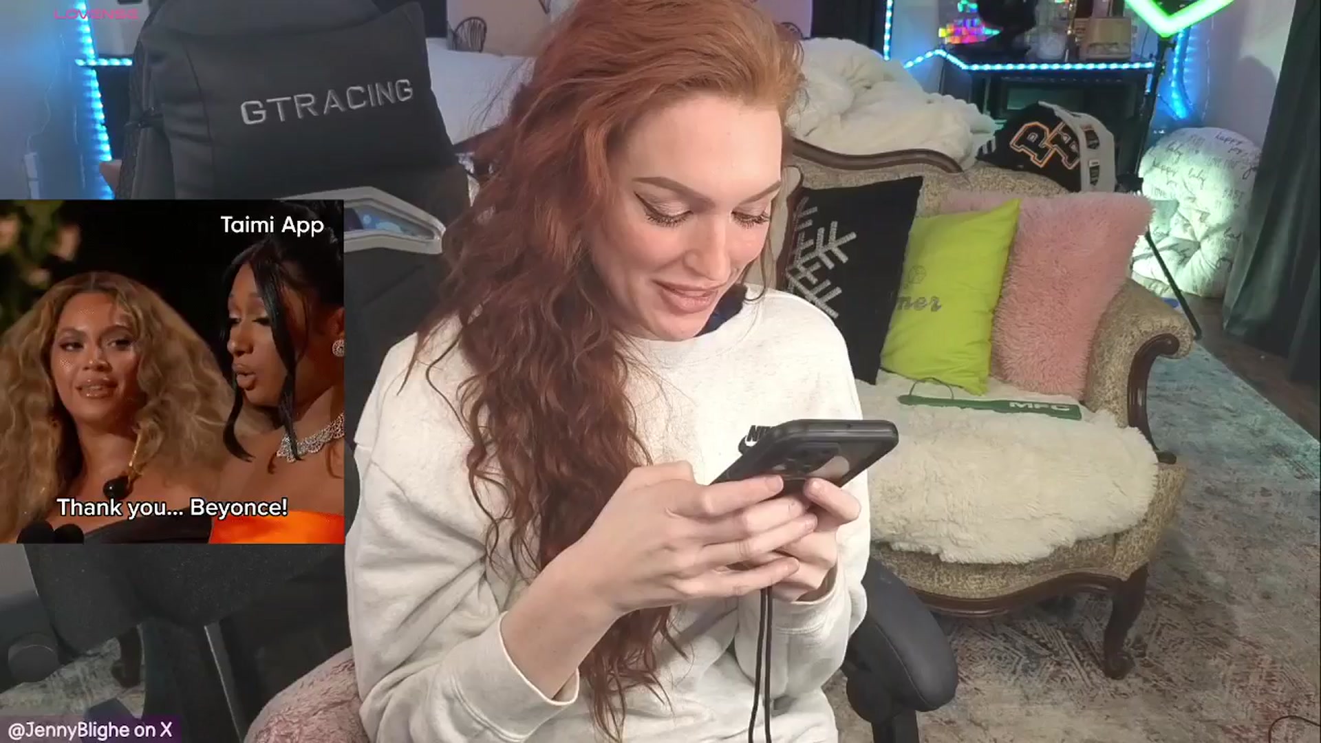Gallery image thumbnail from JennyBlighe's myfreecams stream on, 12/20/2025, 22:38 image 12 of 20