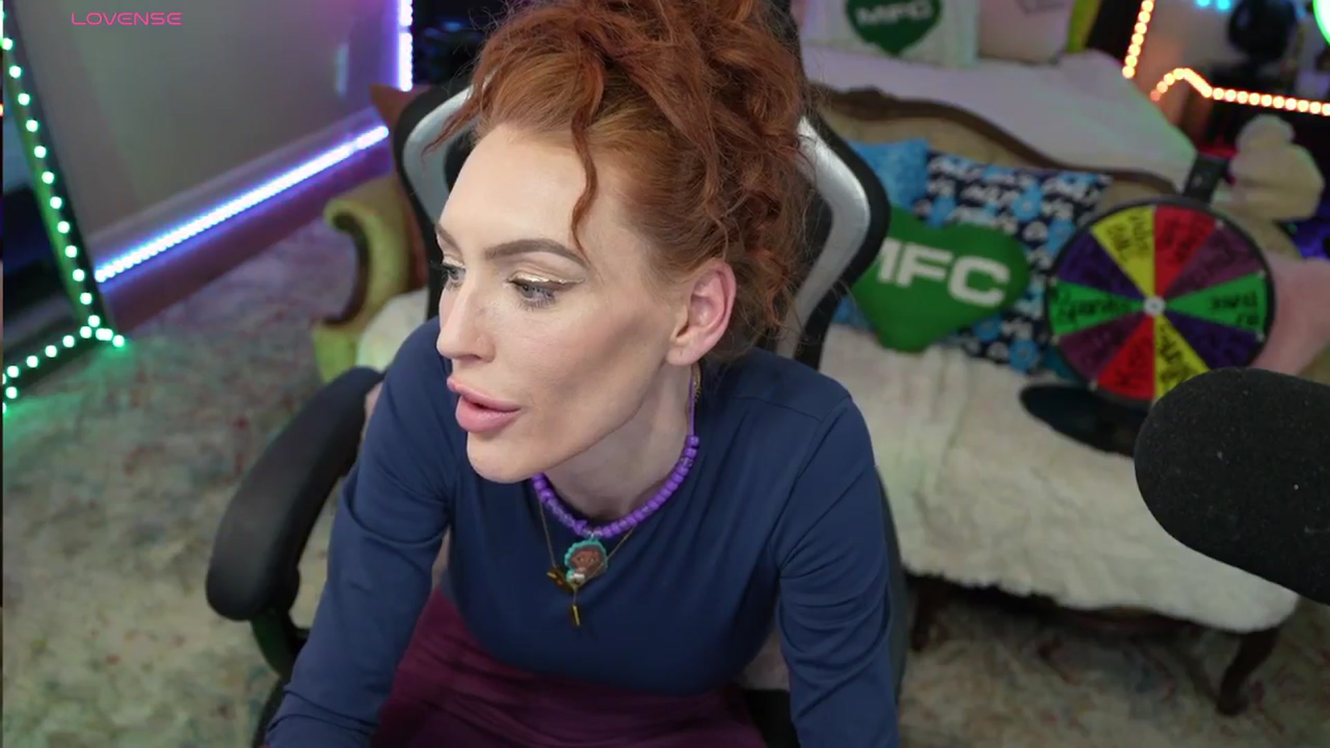 Gallery image thumbnail from JennyBlighe's myfreecams stream on, 01/03/2026, 04:07 image 7 of 20