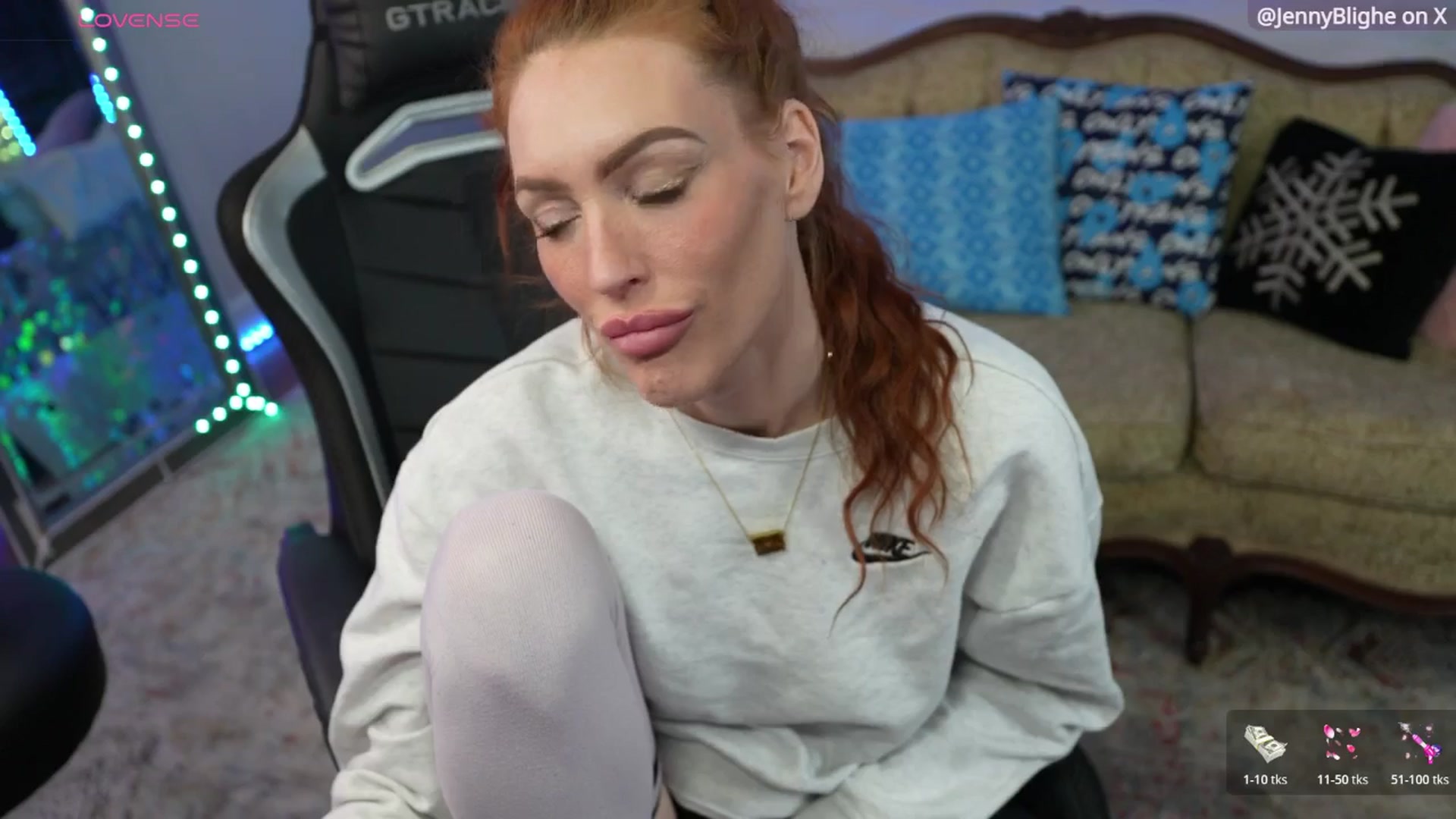 Gallery image thumbnail from JennyBlighe's myfreecams stream on, 01/08/2026, 14:15 image 16 of 20