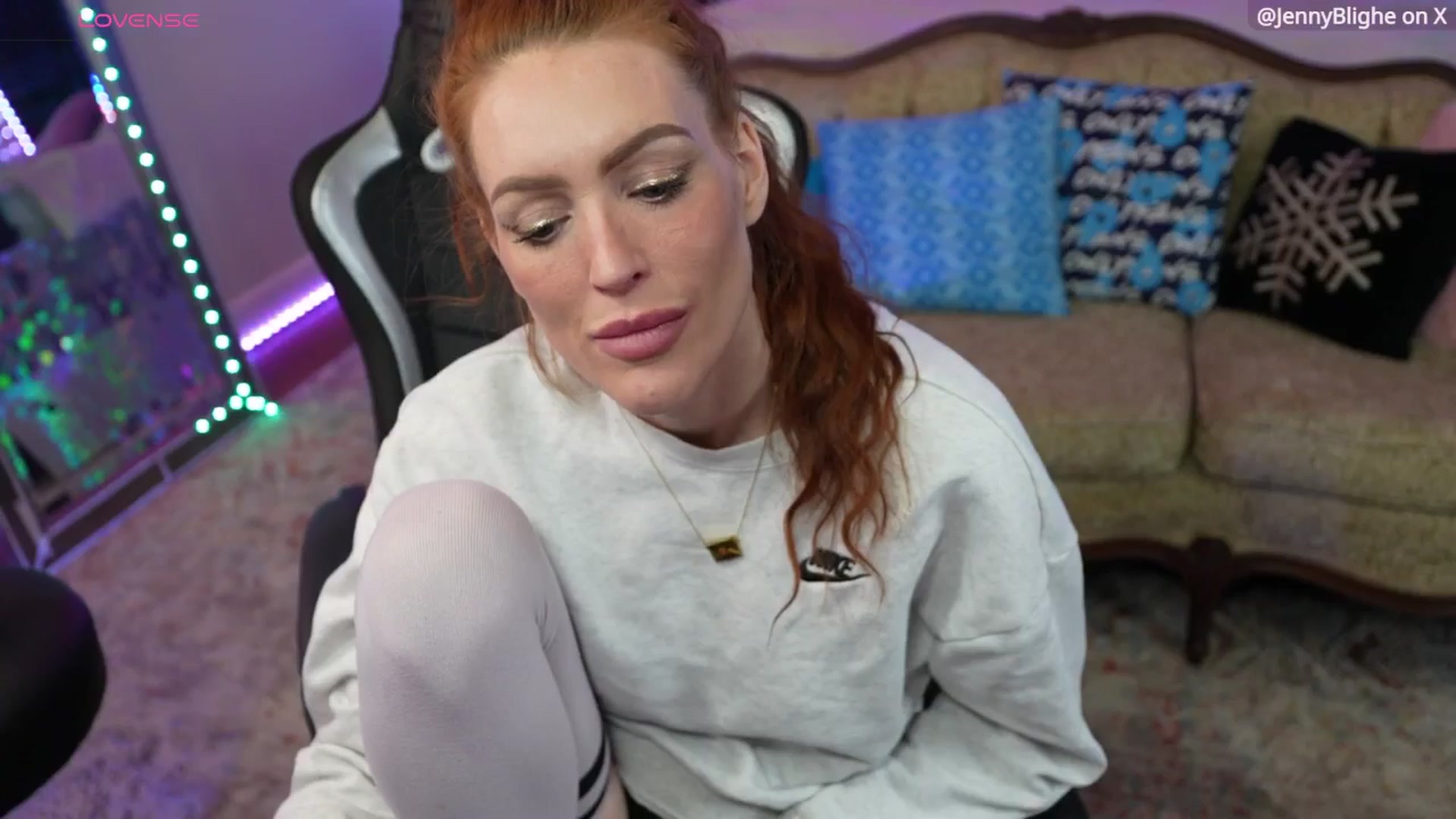 Gallery image thumbnail from JennyBlighe's myfreecams stream on, 01/08/2026, 14:15 image 17 of 20