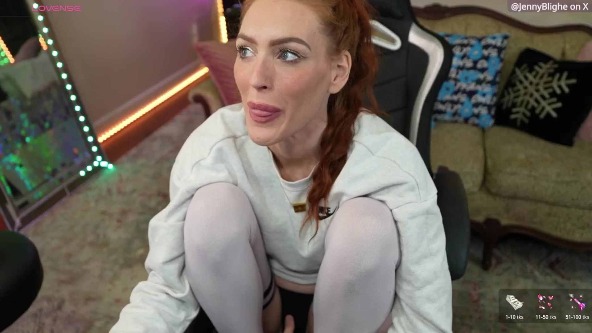 Gallery image thumbnail from JennyBlighe's myfreecams stream on, 01/08/2026, 14:15 image 5 of 20