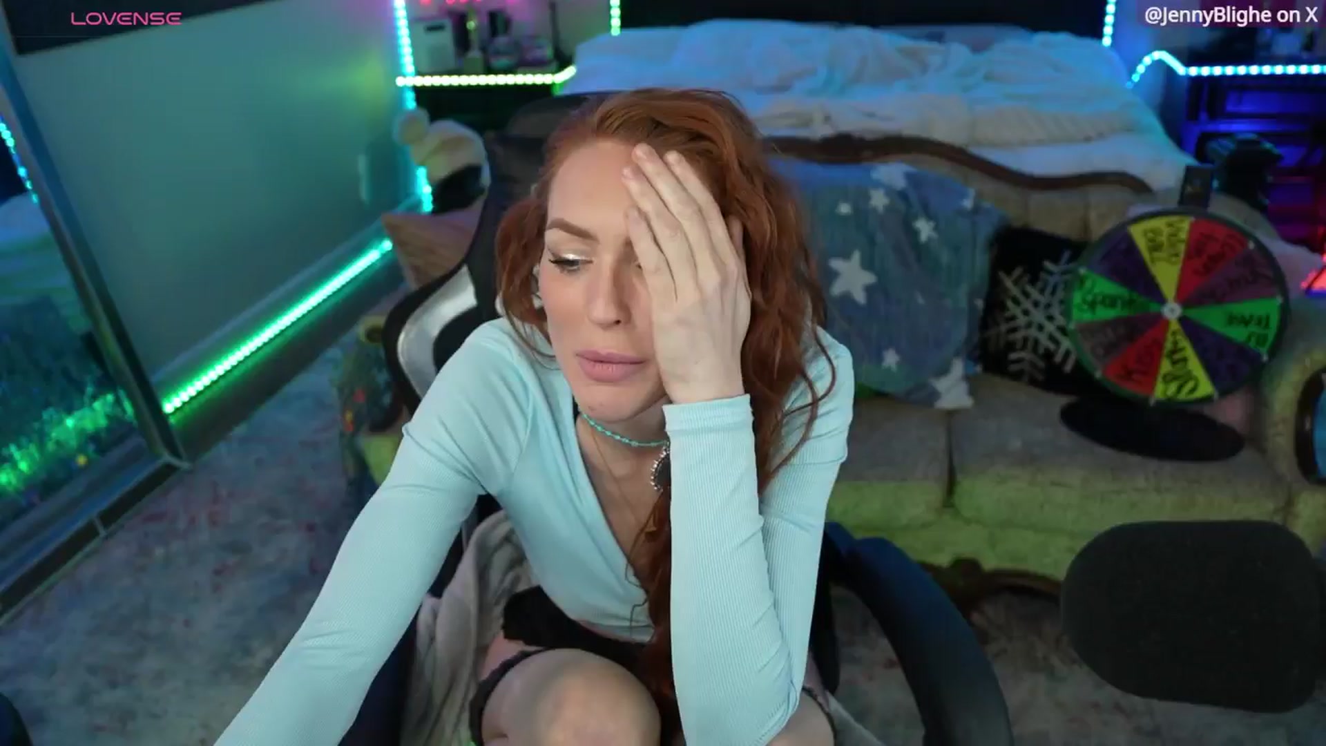 Gallery image thumbnail from JennyBlighe's myfreecams stream on, 01/21/2026, 13:16 image 5 of 20