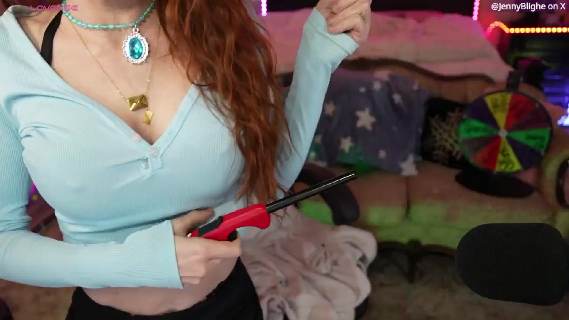 Gallery image thumbnail from JennyBlighe's myfreecams stream on, 01/21/2026, 13:16 image 2 of 20