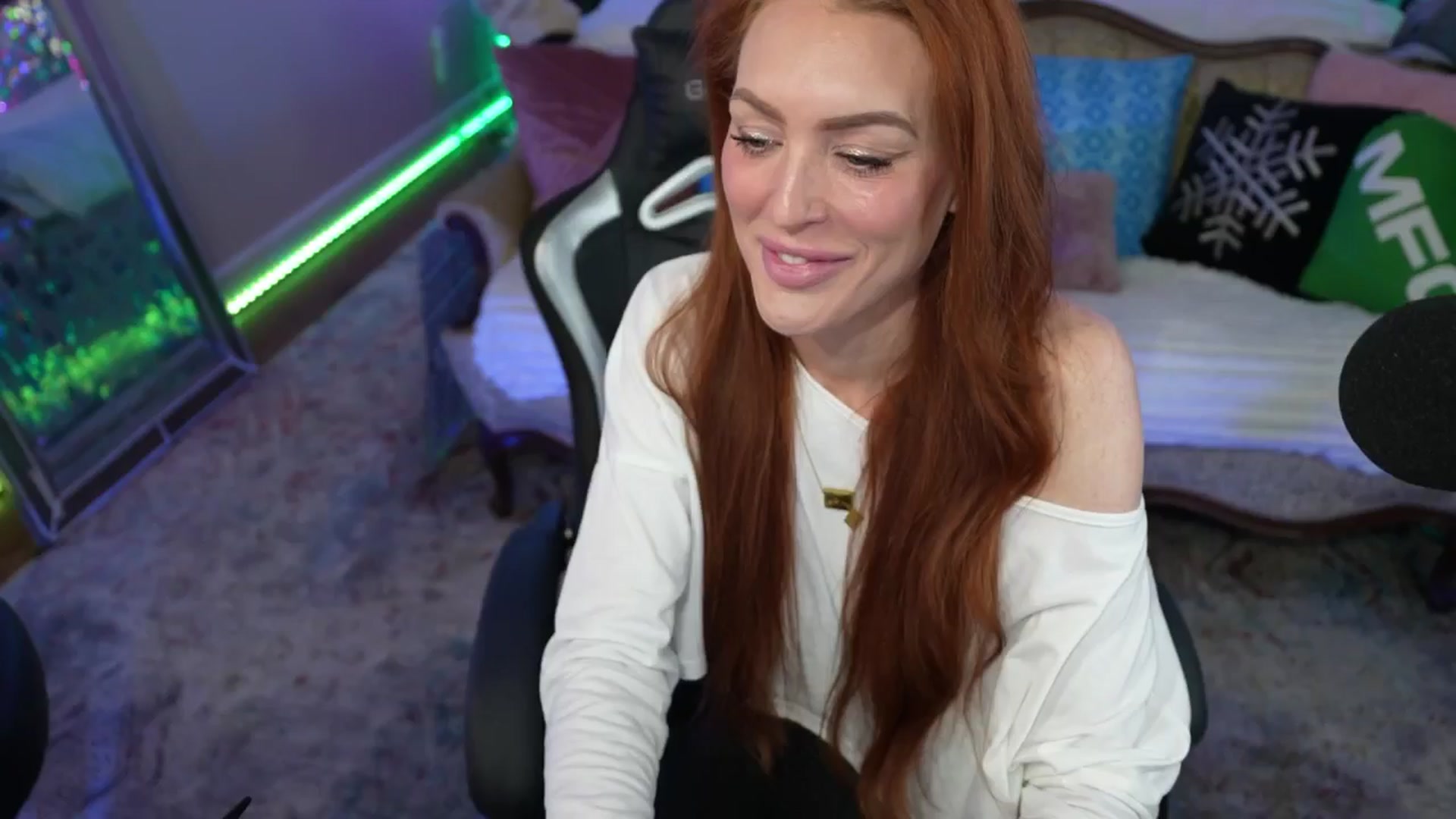Gallery image thumbnail from JennyBlighe's myfreecams stream on, 01/23/2026, 18:31 image 1 of 20