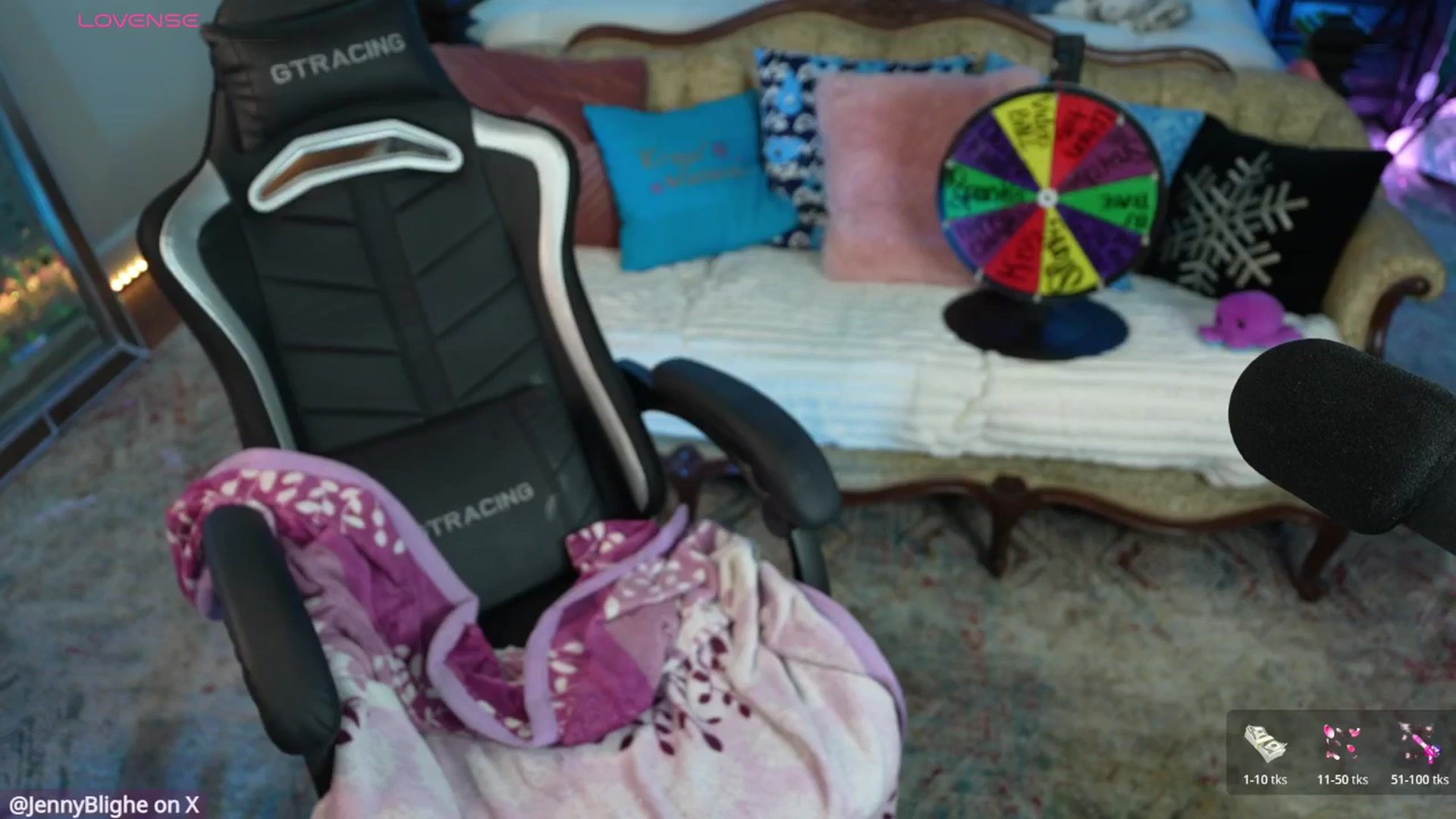 Gallery image thumbnail from JennyBlighe's myfreecams stream on, 01/30/2026, 14:31 image 9 of 20