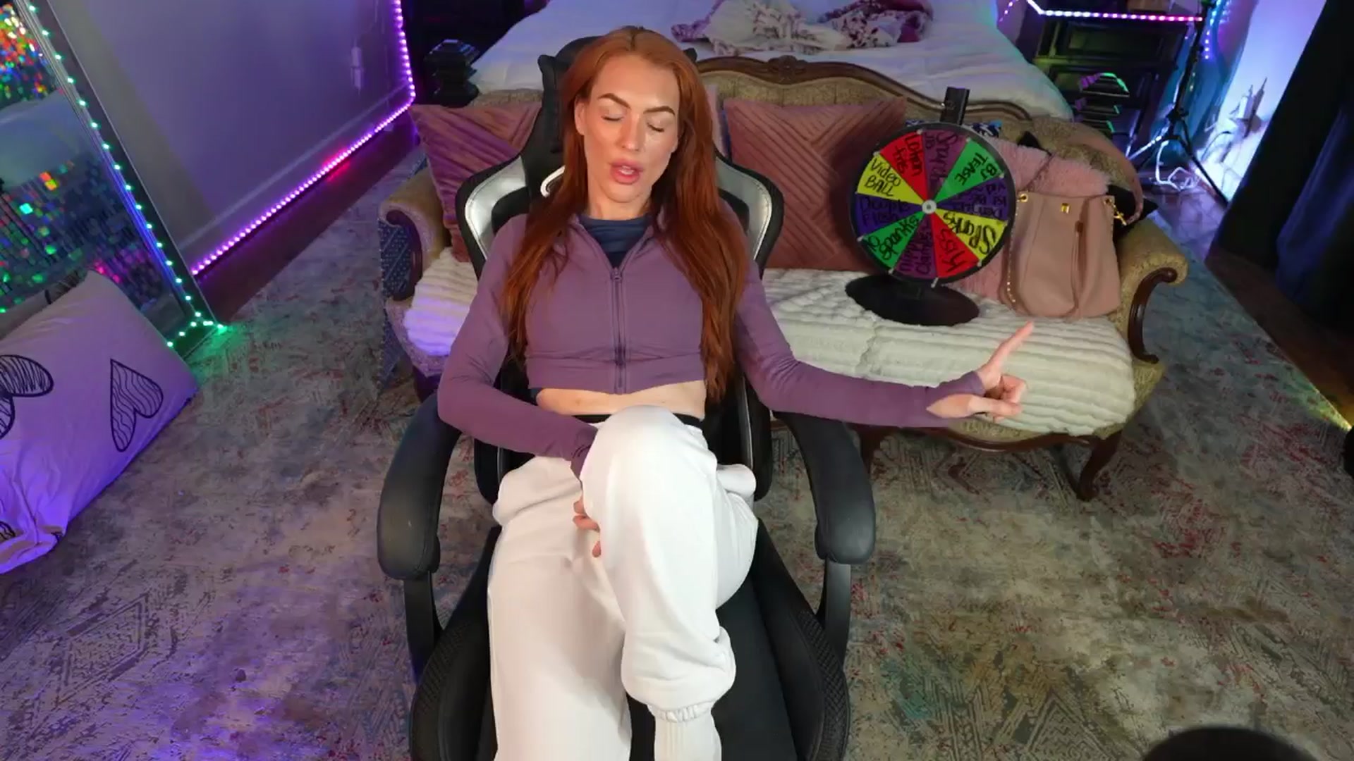 Gallery image thumbnail from JennyBlighe's myfreecams stream on, 03/14/2026, 04:32 image 14 of 20