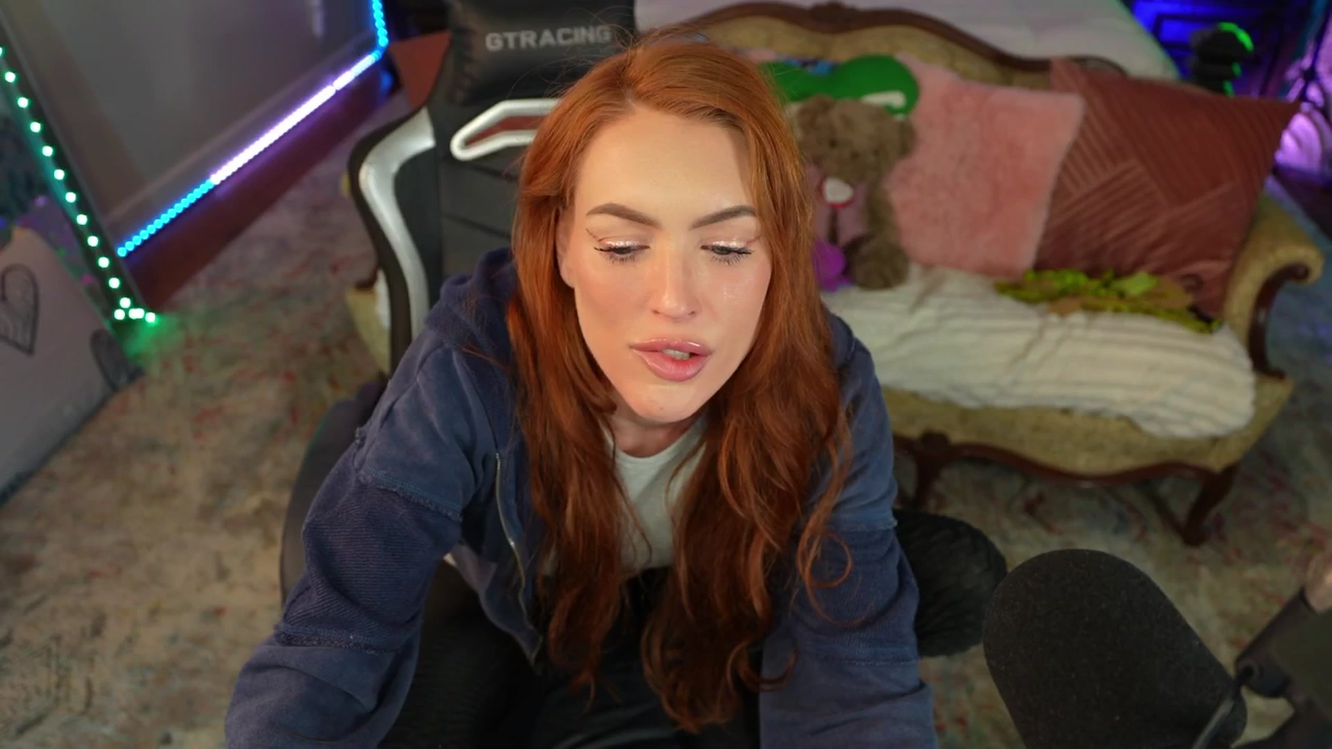 Gallery image thumbnail from JennyBlighe's myfreecams stream on, 03/17/2026, 12:04 image 5 of 20