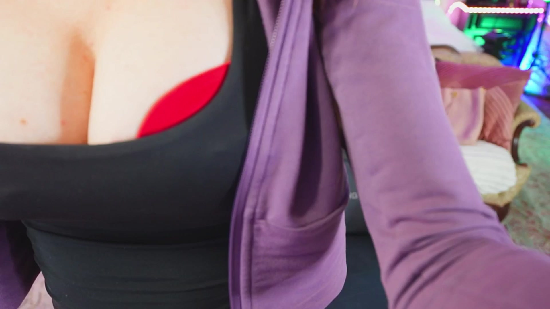 Gallery image thumbnail from JennyBlighe's myfreecams stream on, 03/21/2026, 08:44 image 5 of 20