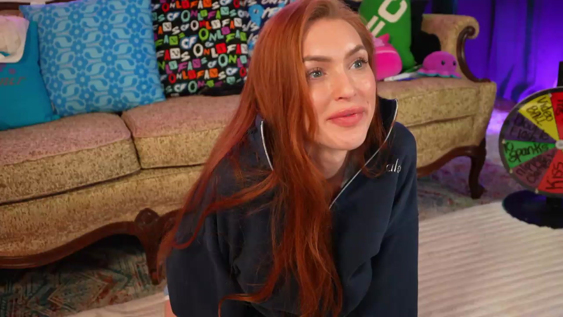 Gallery image thumbnail from JennyBlighe's myfreecams stream on, 05/22/2026, 06:33 image 4 of 20