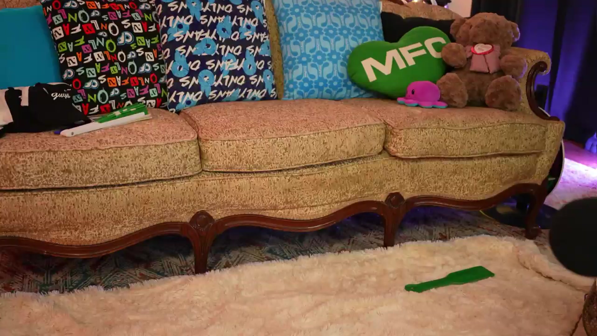 Gallery image thumbnail from JennyBlighe's myfreecams stream on, 06/08/2026, 23:29 image 17 of 20