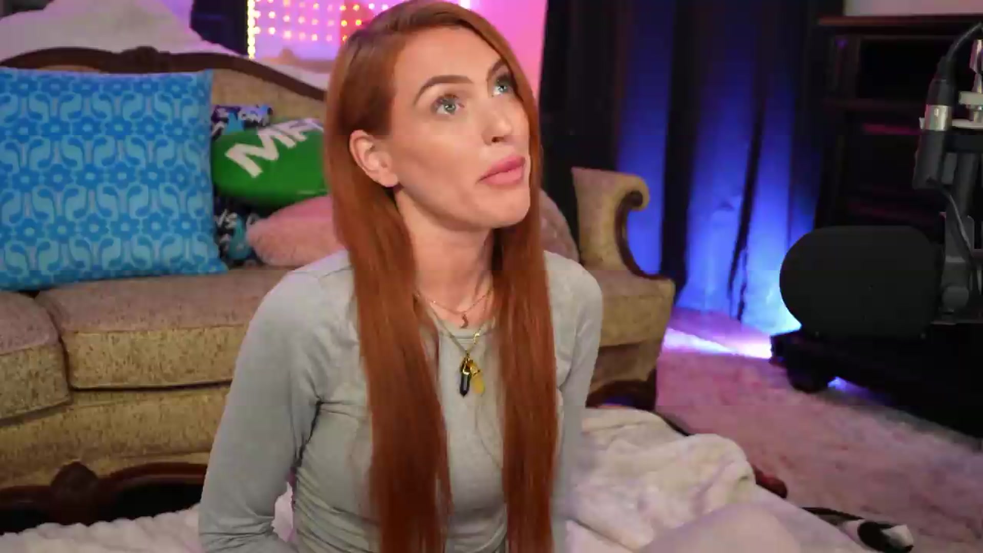 Gallery image thumbnail from JennyBlighe's myfreecams stream on, 07/02/2026, 24:14 image 8 of 20
