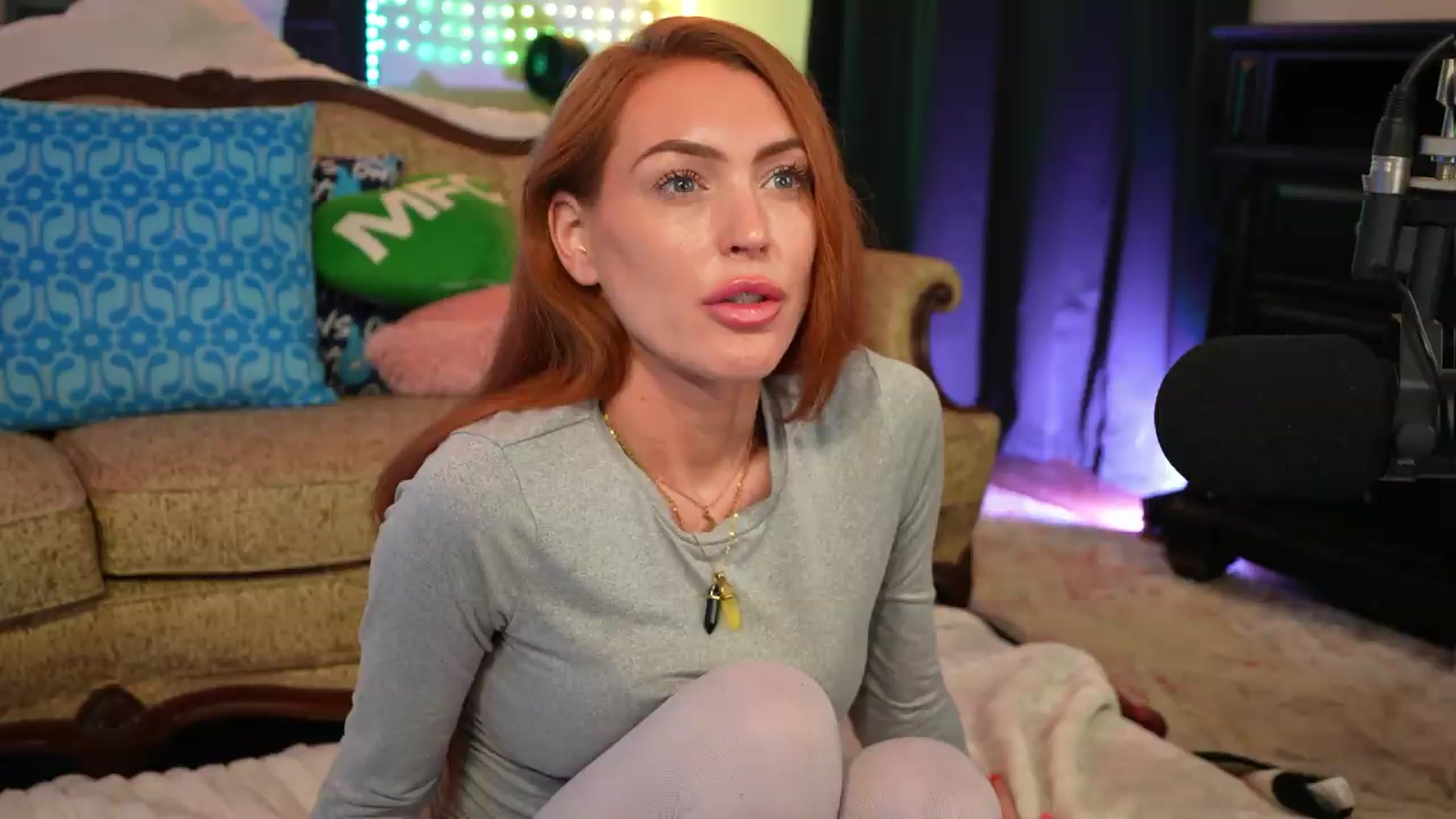 Gallery image thumbnail from JennyBlighe's myfreecams stream on, 07/02/2026, 24:14 image 18 of 20