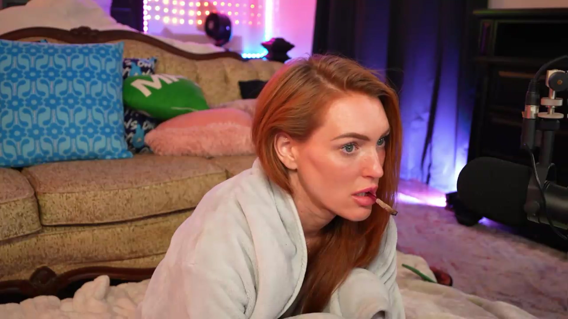 Gallery image thumbnail from JennyBlighe's myfreecams stream on, 07/02/2026, 11:26 image 11 of 20