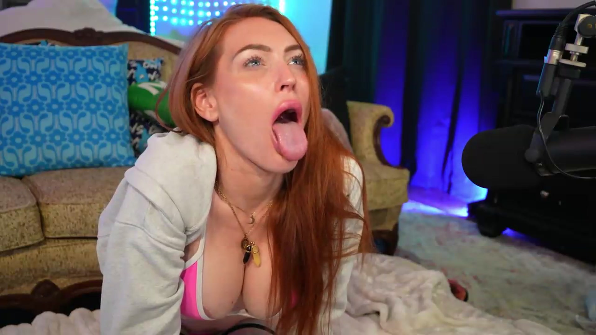 Gallery image thumbnail from JennyBlighe's myfreecams stream on, 07/02/2026, 12:59 image 15 of 20