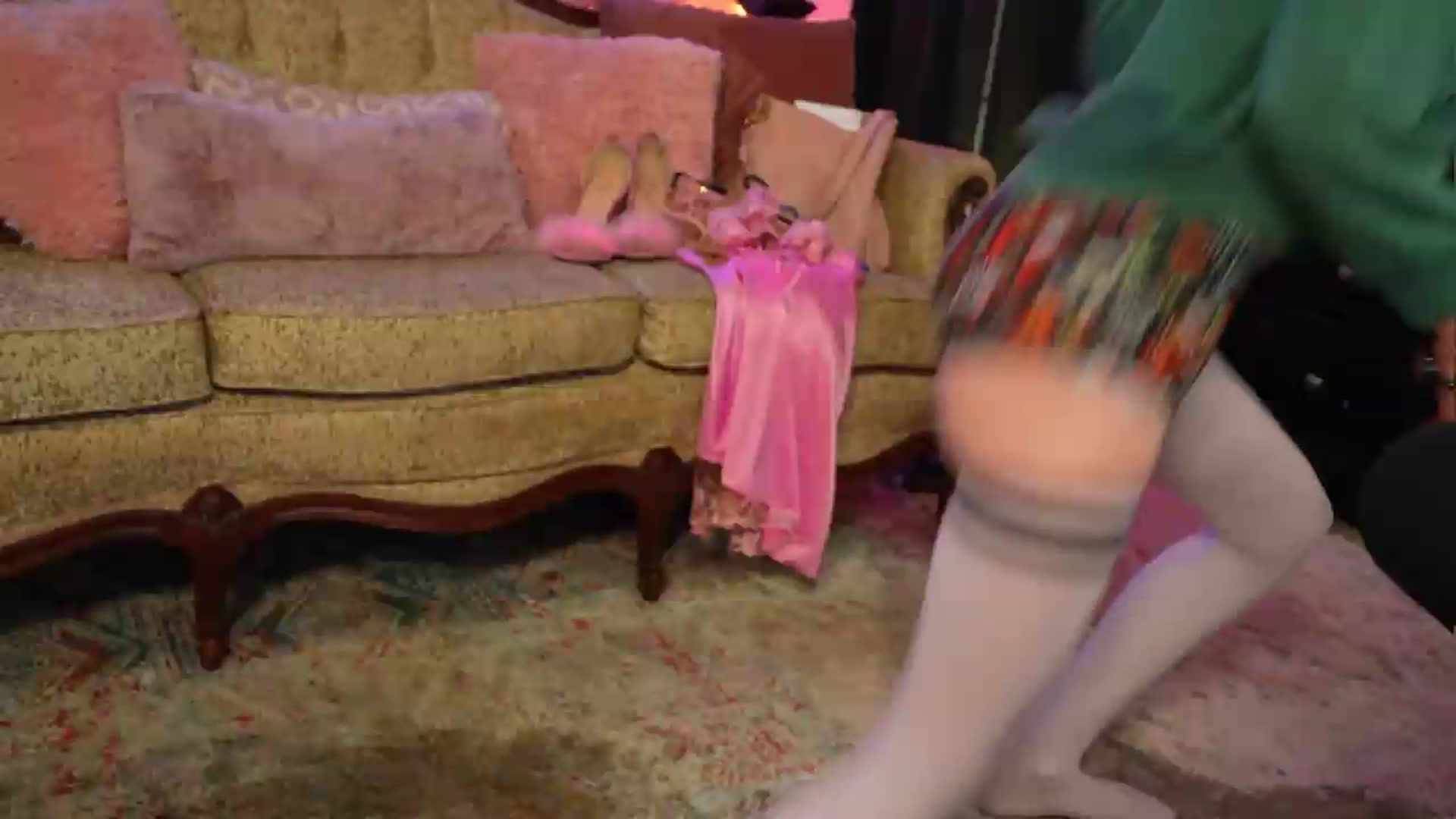 Gallery image thumbnail from JennyBlighe's myfreecams stream on, 07/08/2026, 24:02 image 8 of 20