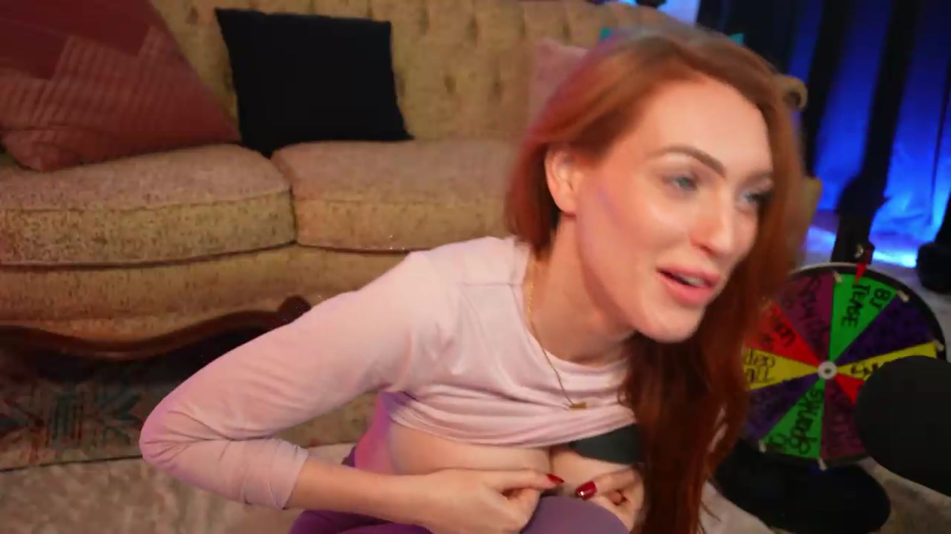 Gallery image thumbnail from JennyBlighe's myfreecams stream on, 07/20/2026, 06:38 image 12 of 20