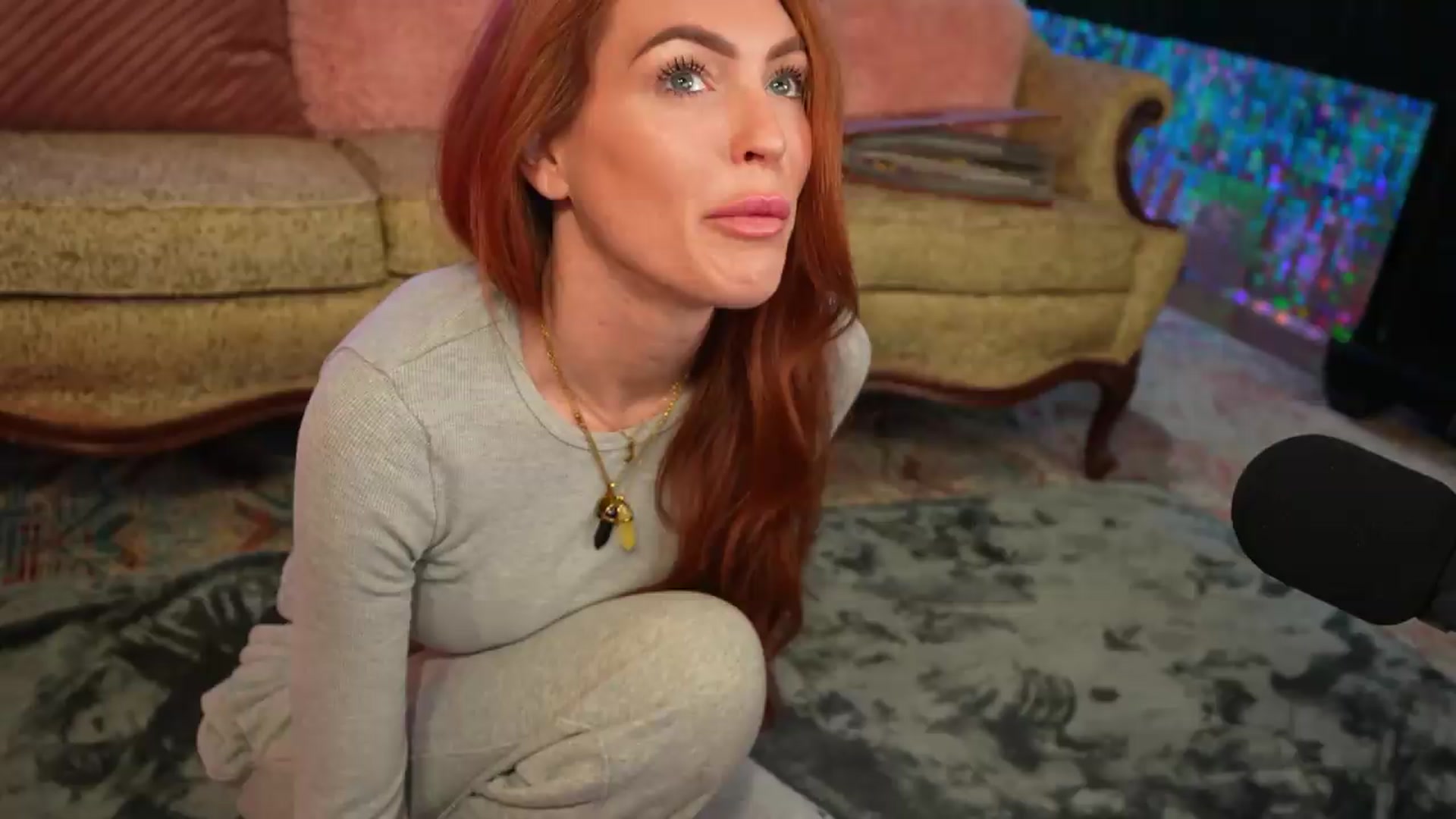 Gallery image thumbnail from JennyBlighe's myfreecams stream on, 08/01/2026, 20:29 image 2 of 20