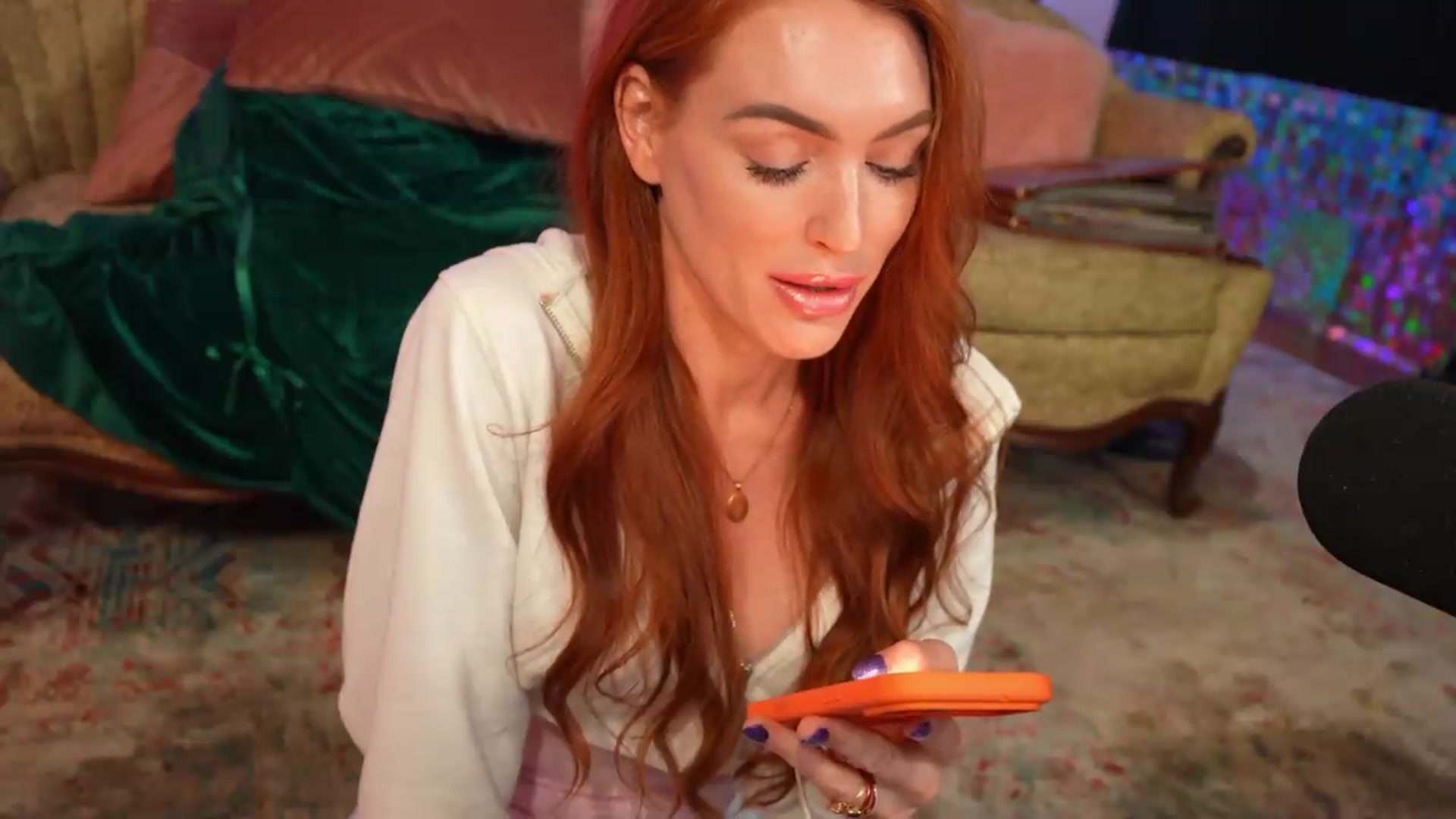 Gallery image thumbnail from JennyBlighe's myfreecams stream on, 08/04/2026, 05:33 image 11 of 20