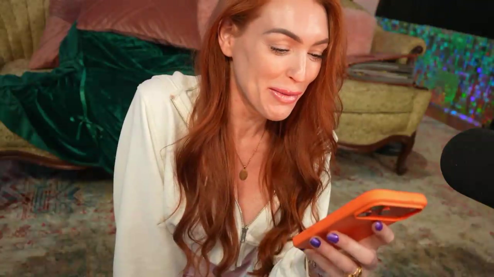 Gallery image thumbnail from JennyBlighe's myfreecams stream on, 08/04/2026, 05:33 image 10 of 20