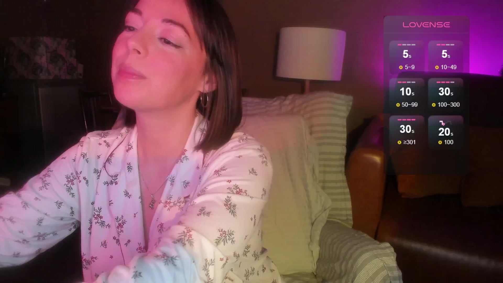 Gallery image thumbnail from JennyJennings's myfreecams stream on, 12/26/2025, 03:12 image 14 of 20