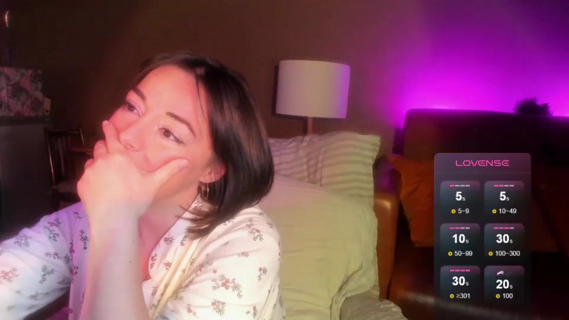 Gallery image thumbnail from JennyJennings's myfreecams stream on, 12/26/2025, 05:12 image 6 of 20