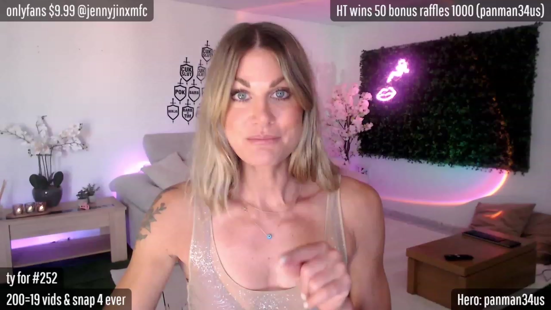Gallery image thumbnail from JennyJinx's myfreecams stream on, 05/01/2023, 17:33 image 1 of 20