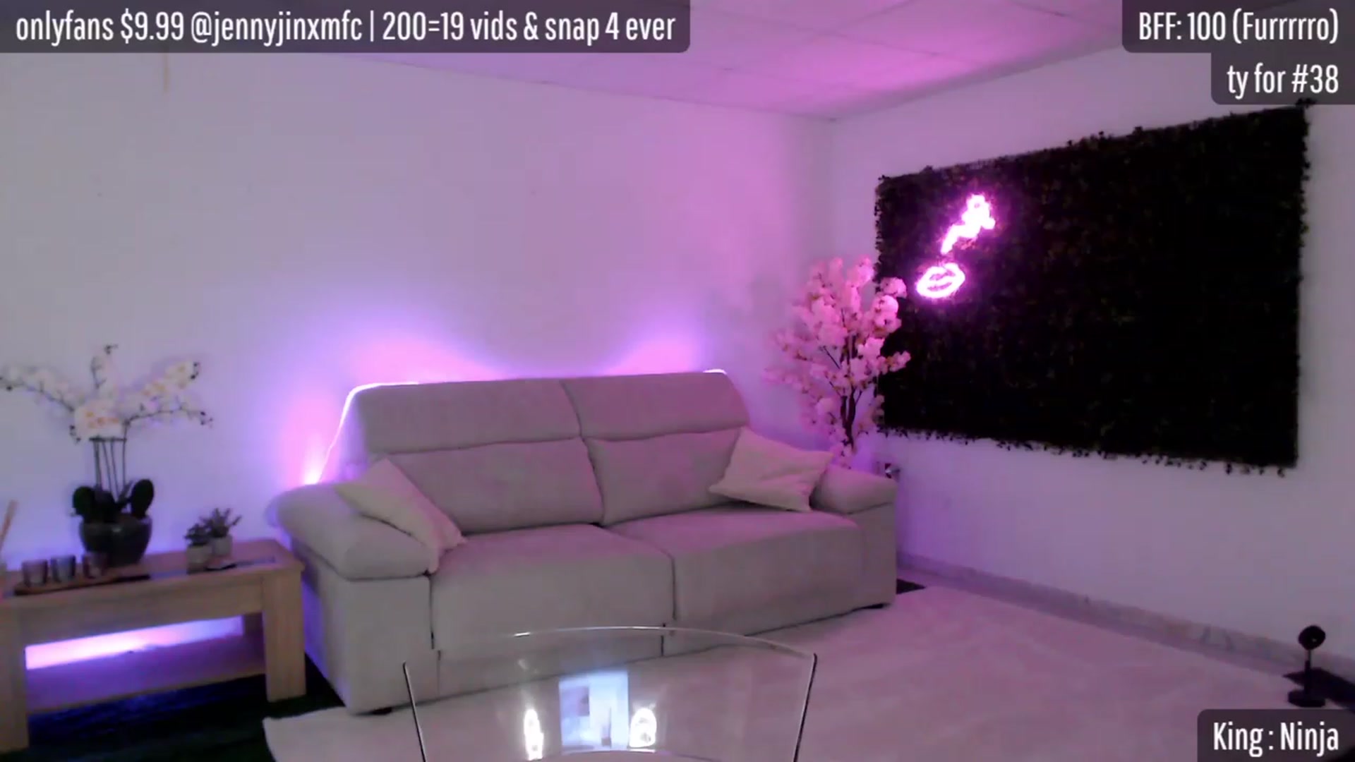Gallery image thumbnail from JennyJinx's myfreecams stream on, 05/11/2023, 02:44 image 6 of 20