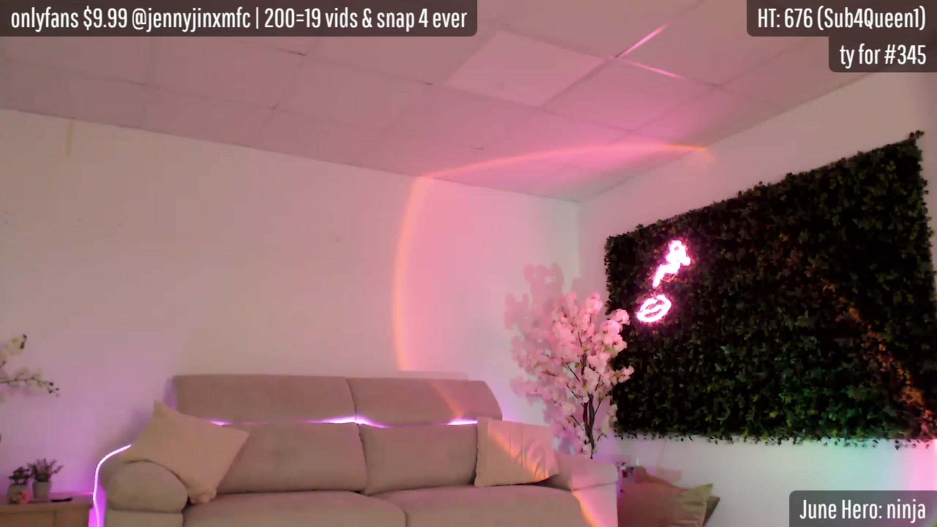Gallery image thumbnail from JennyJinx's myfreecams stream on, 06/12/2023, 17:58 image 4 of 20