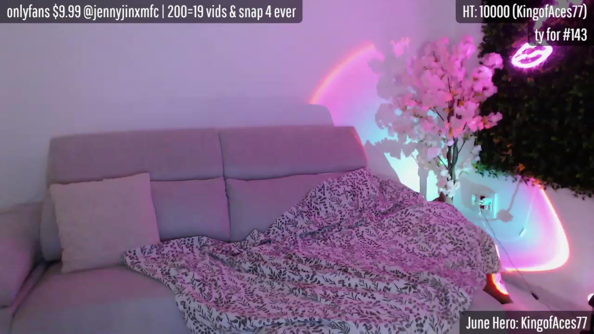 Gallery image thumbnail from JennyJinx's myfreecams stream on, 06/14/2023, 23:53 image 13 of 20