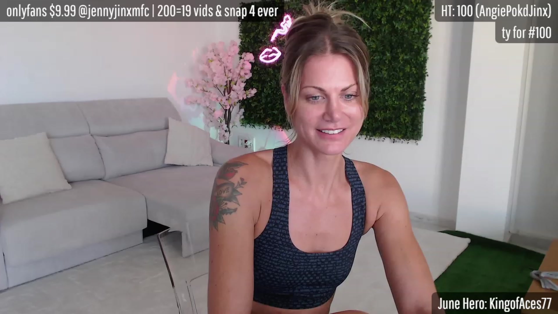 Gallery image thumbnail from JennyJinx's myfreecams stream on, 06/15/2023, 15:02 image 13 of 20