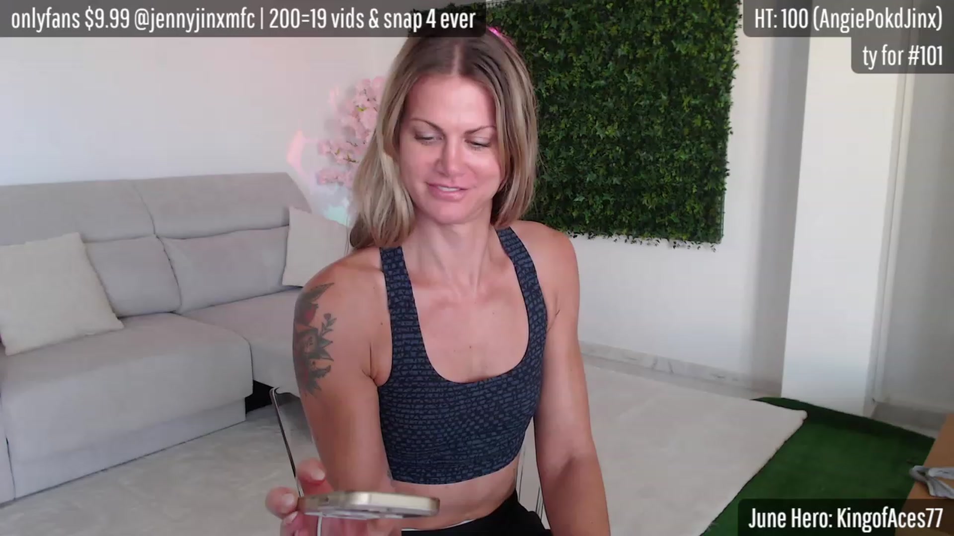 Gallery image thumbnail from JennyJinx's myfreecams stream on, 06/15/2023, 15:02 image 6 of 20
