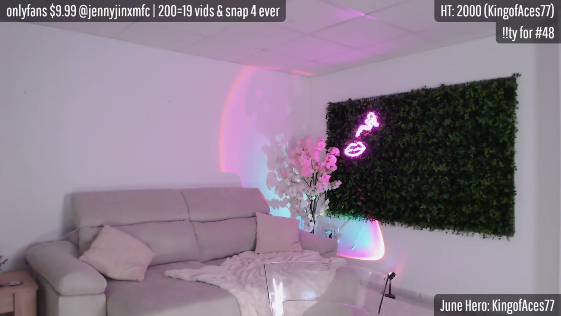 Gallery image thumbnail from JennyJinx's myfreecams stream on, 06/18/2023, 21:11 image 18 of 20