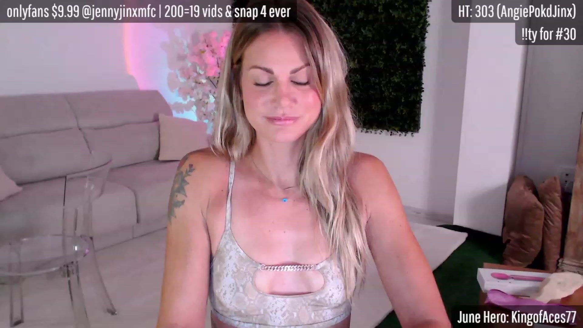 Gallery image thumbnail from JennyJinx's myfreecams stream on, 06/29/2023, 05:21 image 4 of 20