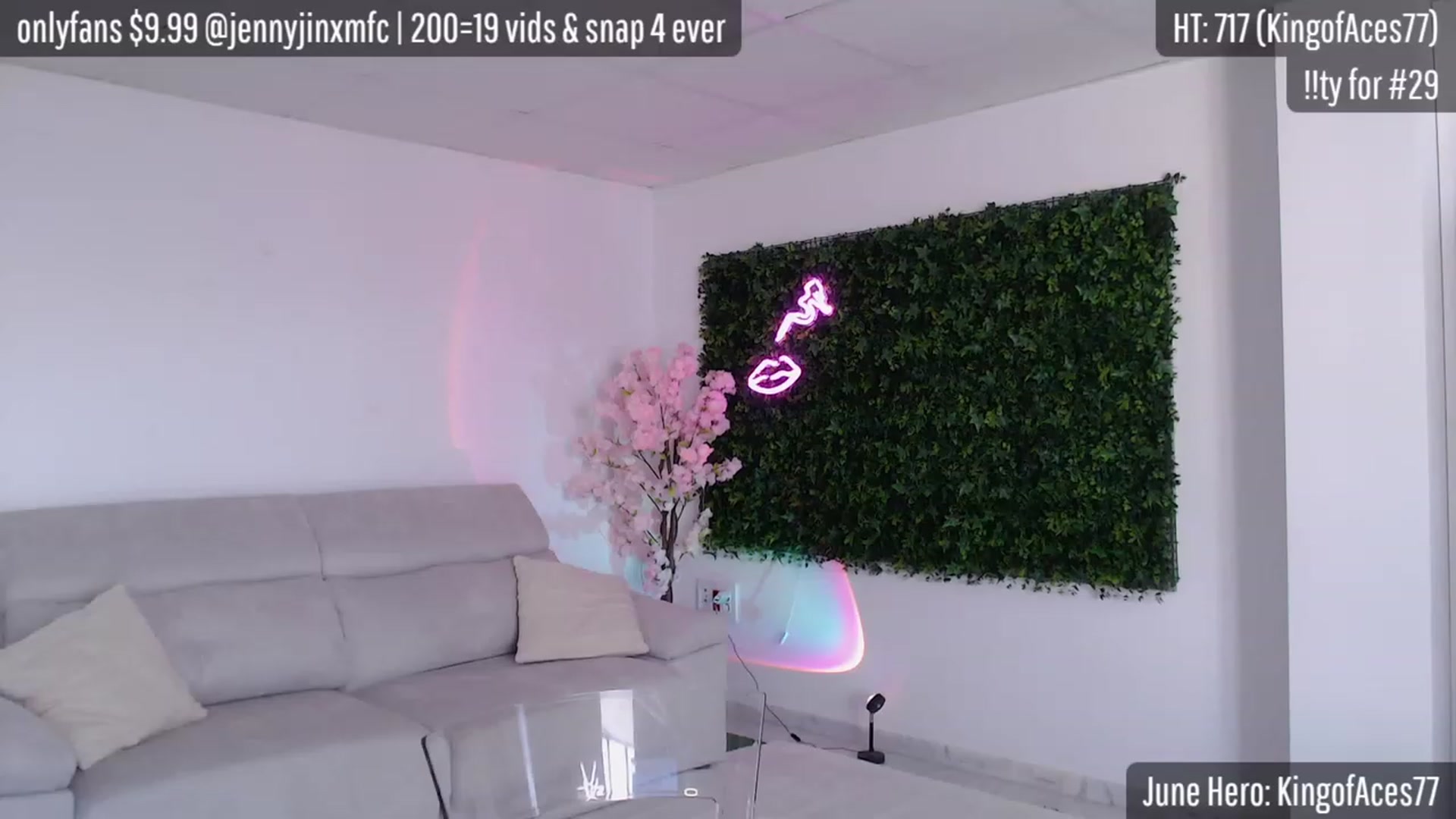 Gallery image thumbnail from JennyJinx's myfreecams stream on, 06/29/2023, 17:13 image 12 of 20