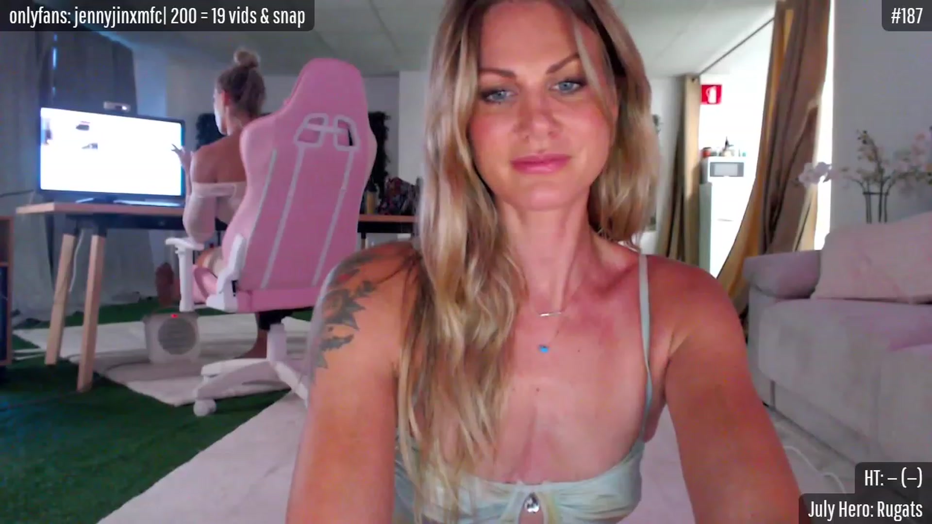Gallery image thumbnail from JennyJinx's myfreecams stream on, 07/14/2023, 19:28 image 1 of 20