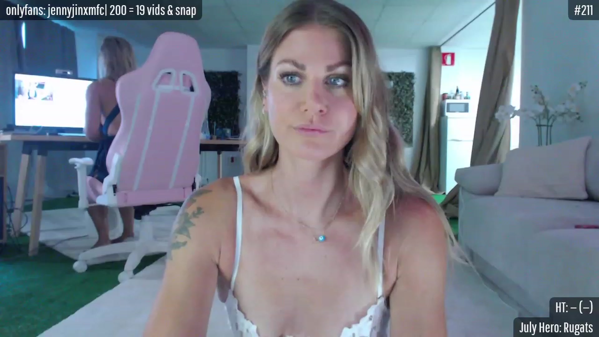 Gallery image thumbnail from JennyJinx's myfreecams stream on, 07/18/2023, 19:18 image 2 of 20