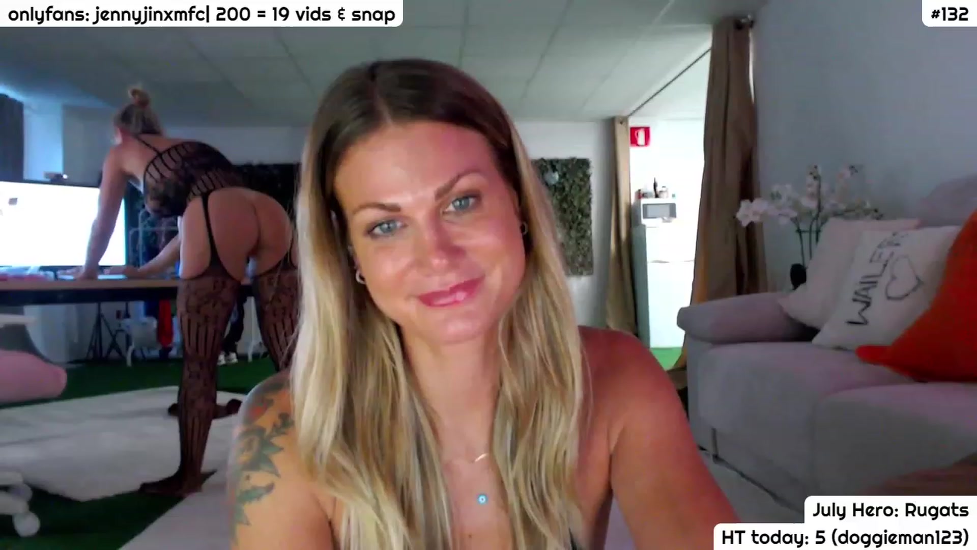 Gallery image thumbnail from JennyJinx's myfreecams stream on, 07/26/2023, 18:56 image 9 of 20