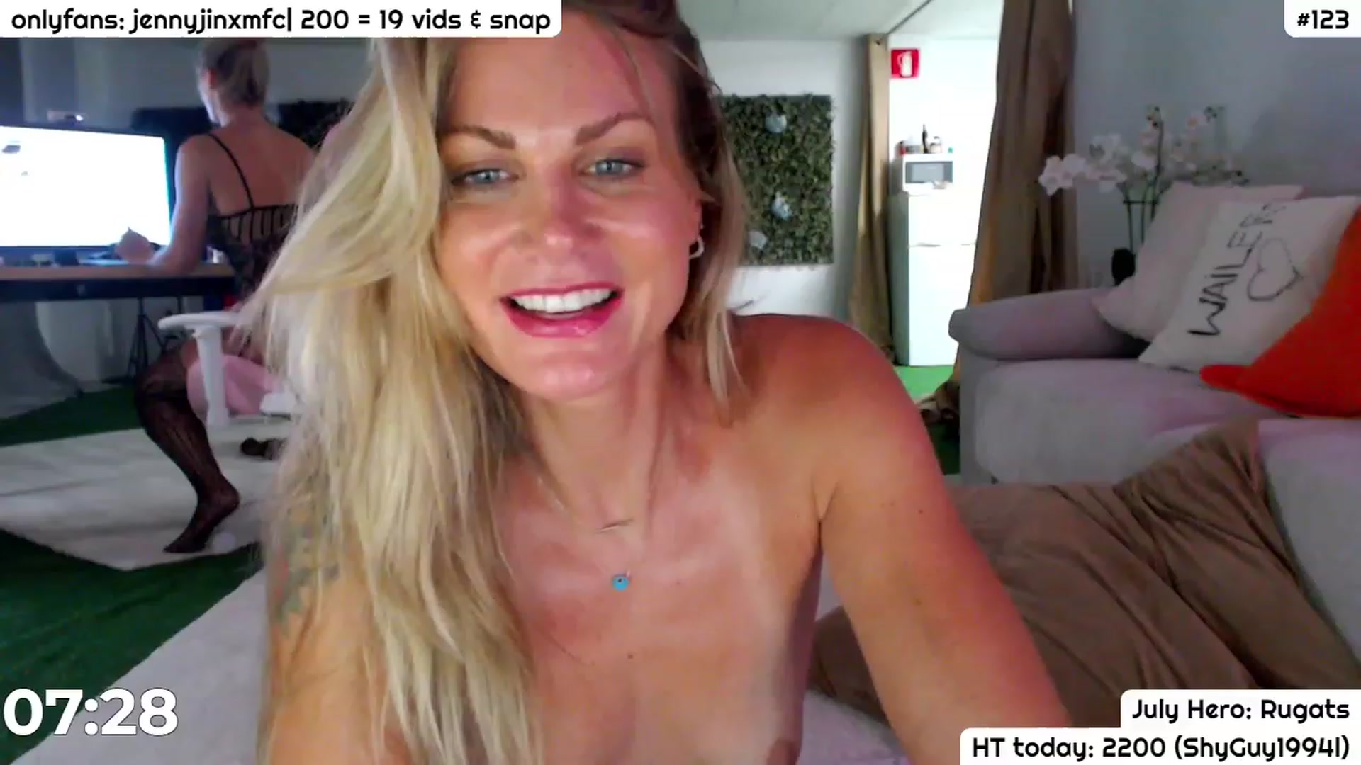 Gallery image thumbnail from JennyJinx's myfreecams stream on, 07/26/2023, 20:06 image 7 of 20
