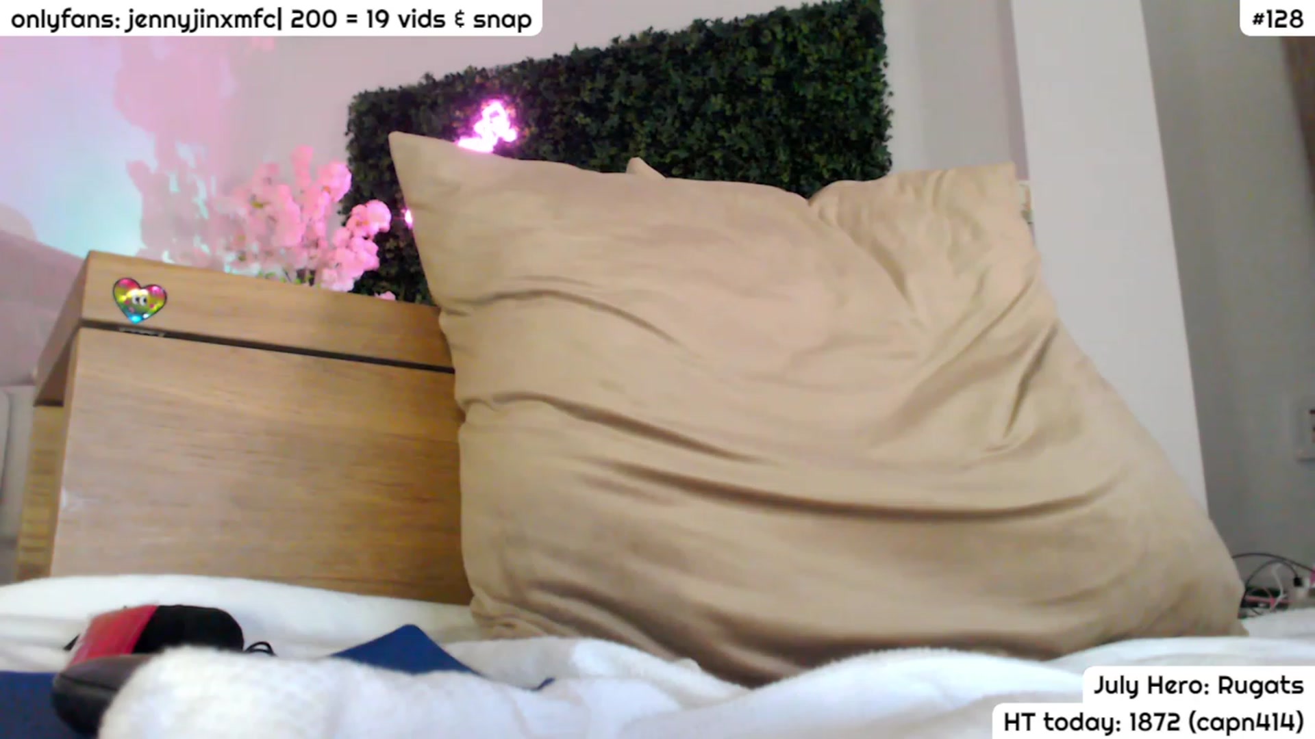 Gallery image thumbnail from JennyJinx's myfreecams stream on, 07/30/2023, 24:29 image 17 of 20