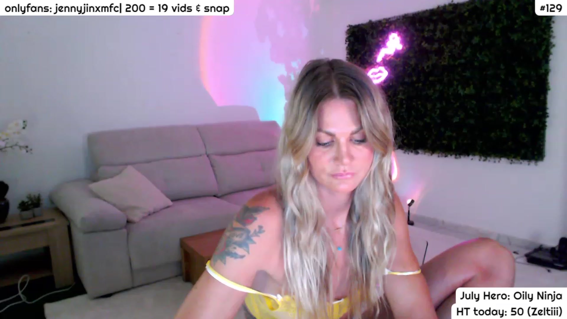 Gallery image thumbnail from JennyJinx's myfreecams stream on, 07/30/2023, 23:54 image 20 of 20