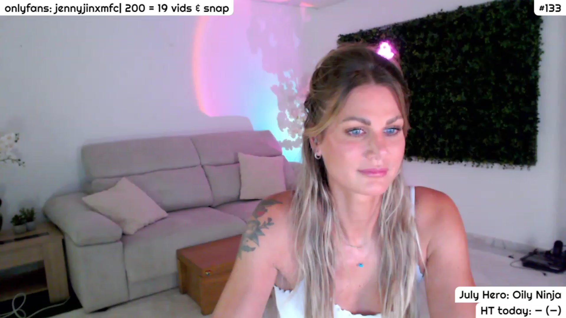 Gallery image thumbnail from JennyJinx's myfreecams stream on, 07/31/2023, 20:58 image 4 of 20