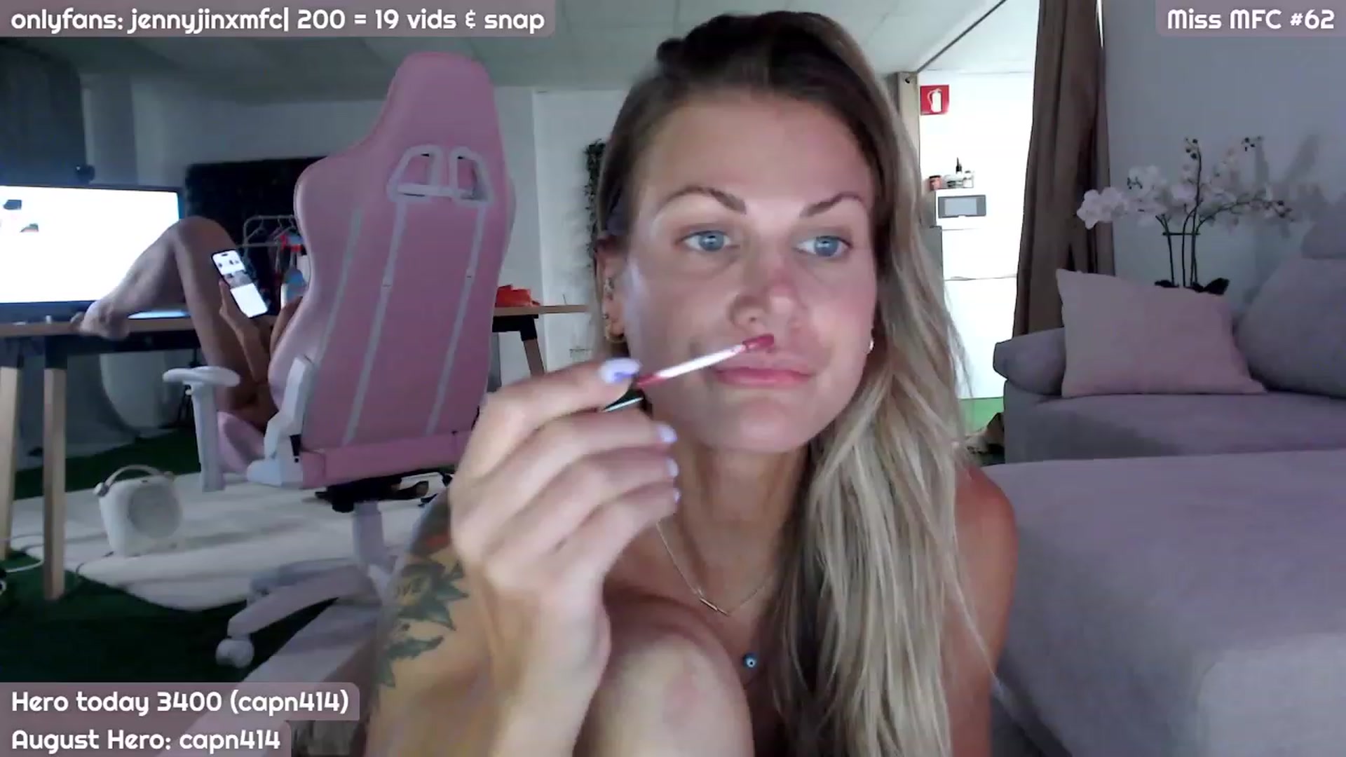 Gallery image thumbnail from JennyJinx's myfreecams stream on, 08/03/2023, 21:51 image 11 of 20