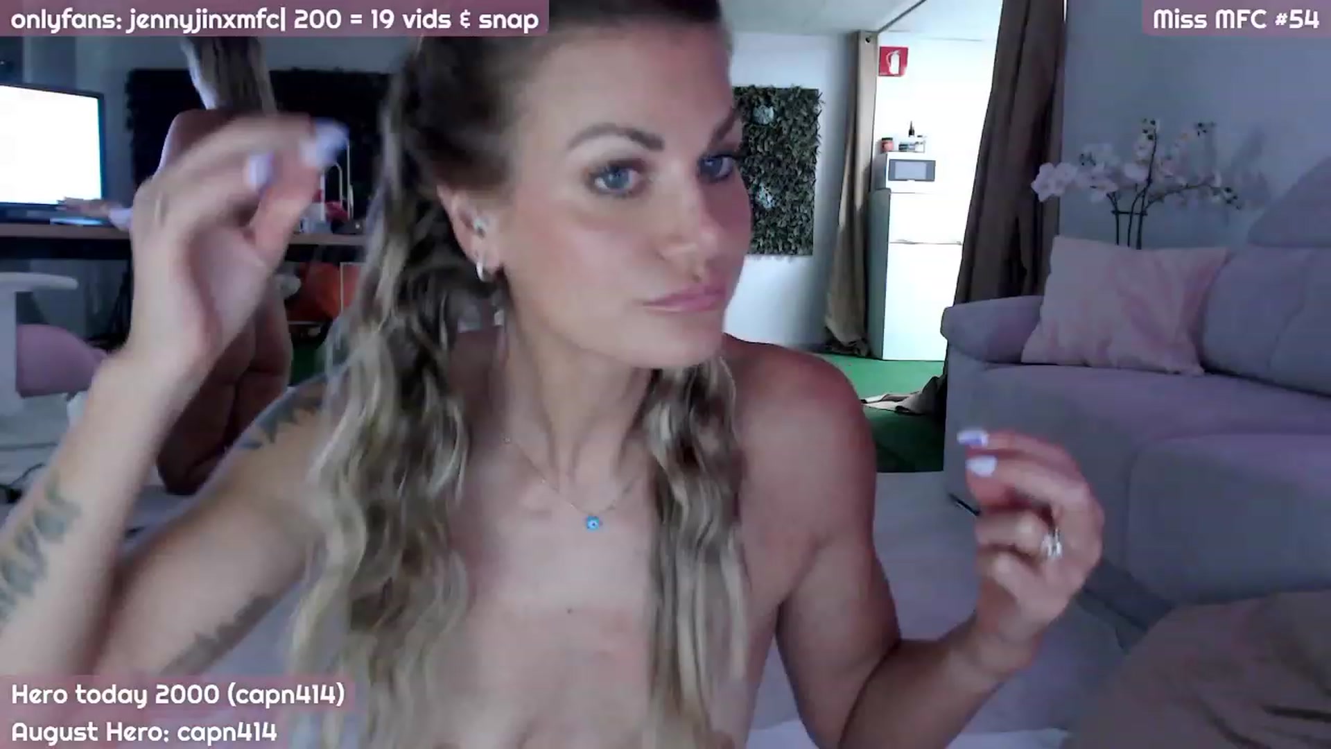 Gallery image thumbnail from JennyJinx's myfreecams stream on, 08/04/2023, 21:32 image 9 of 20