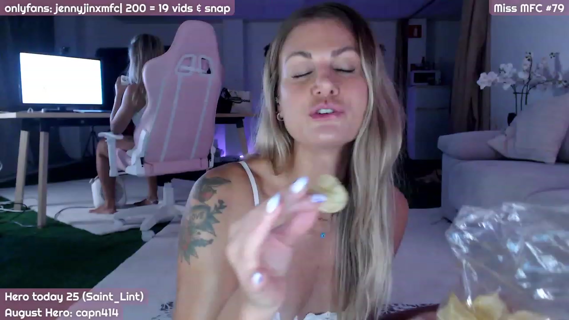 Gallery image thumbnail from JennyJinx's myfreecams stream on, 08/09/2023, 20:24 image 5 of 20