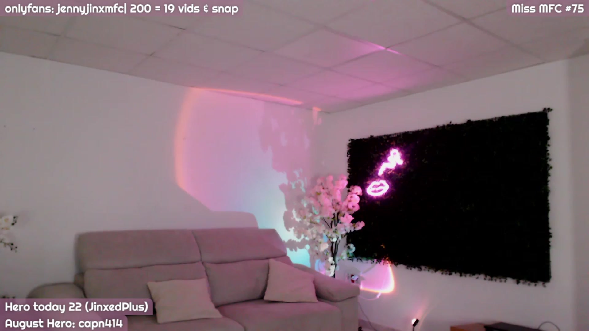 Gallery image thumbnail from JennyJinx's myfreecams stream on, 08/12/2023, 21:20 image 3 of 20